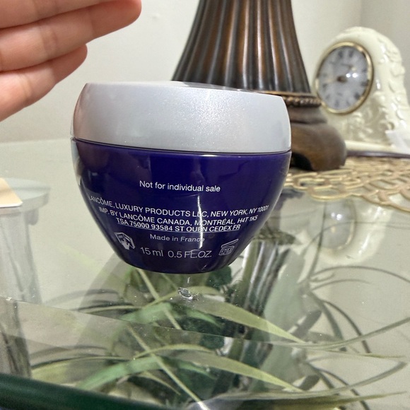 Lancôme Rénergie - Picture 2 of 4